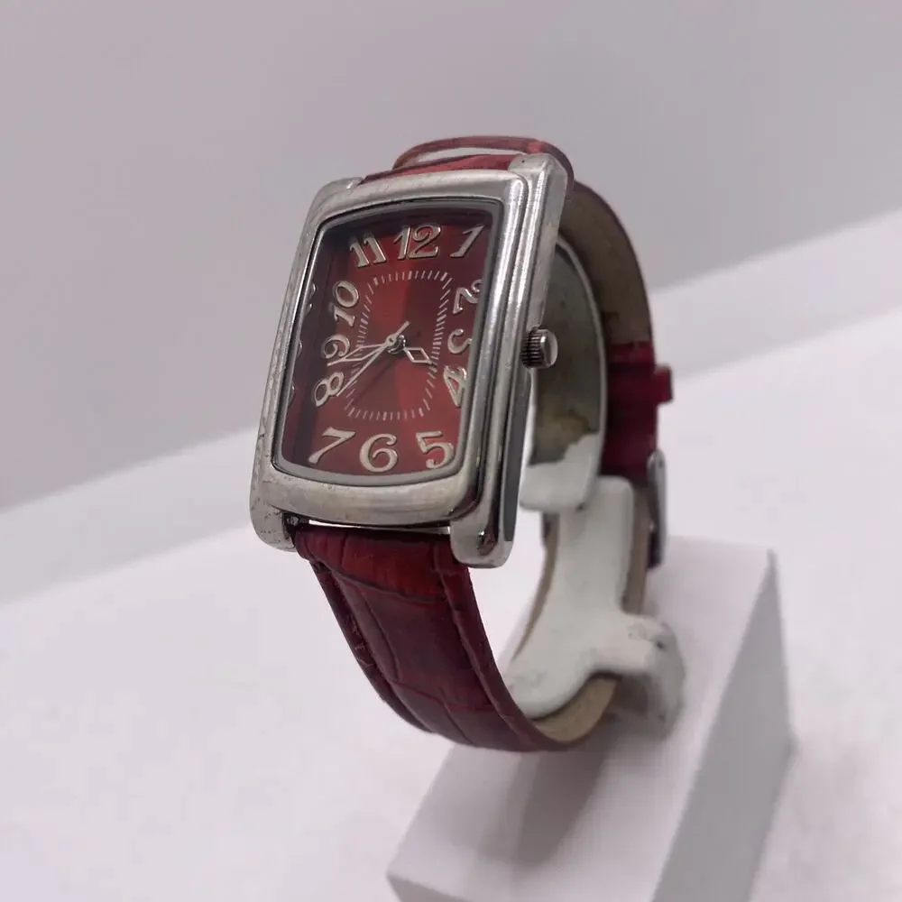 Womens Vintage Leather Quartz Fashion Watch New Battery